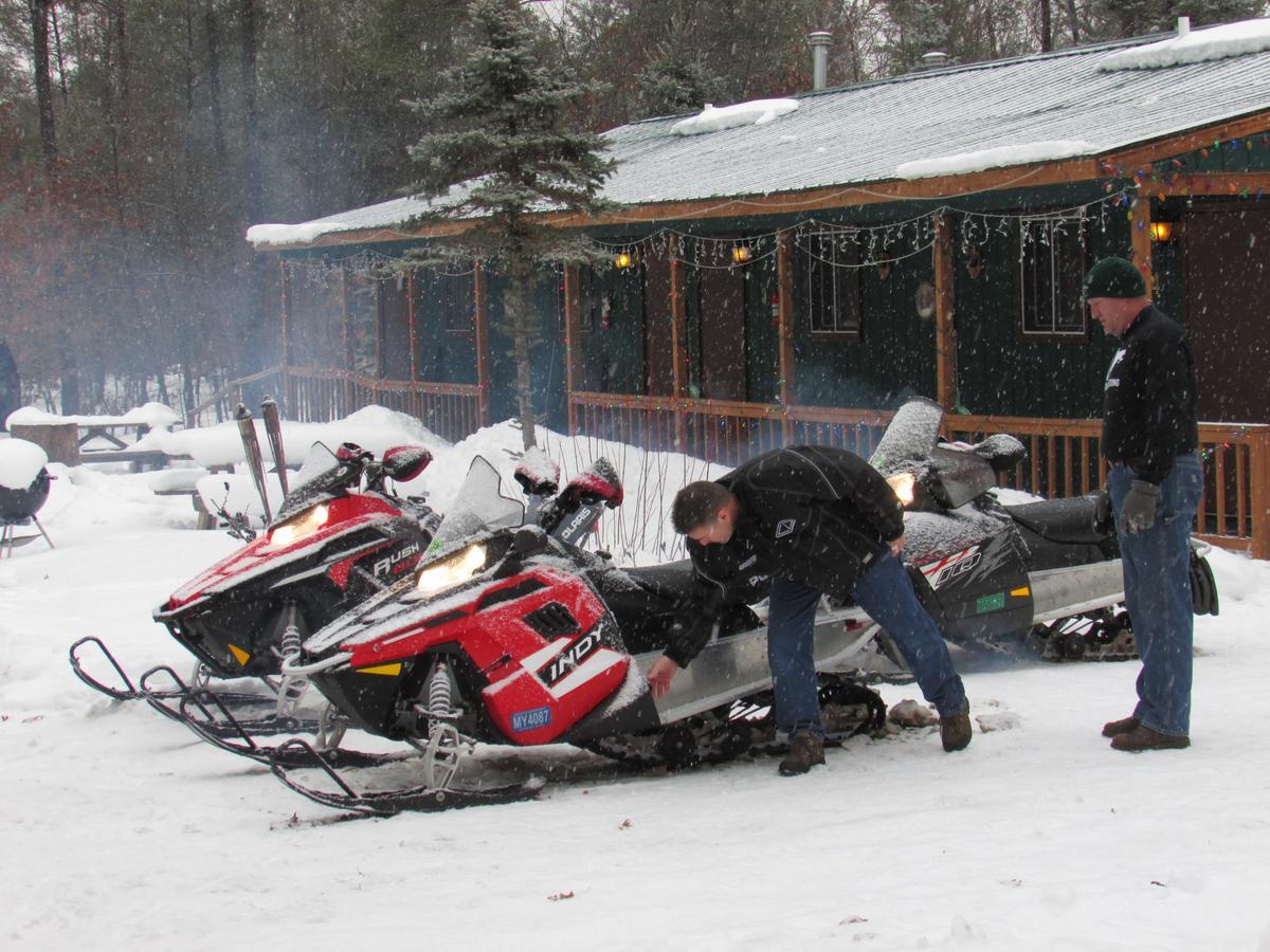 Best Bear Lodge & Campground Irons Exterior photo